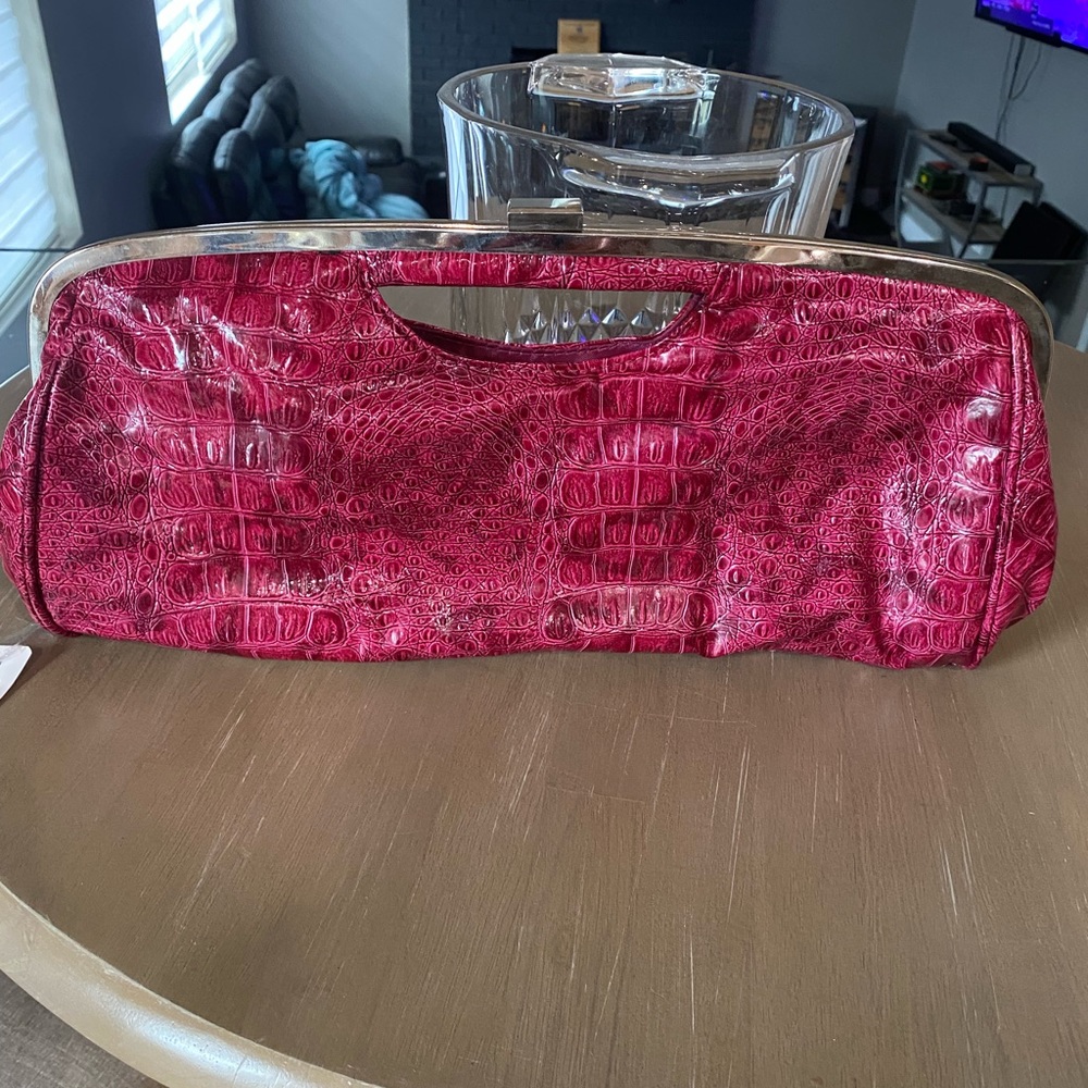 Very Berry Clutch